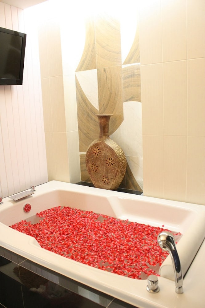 Panlaan Suite photo 3