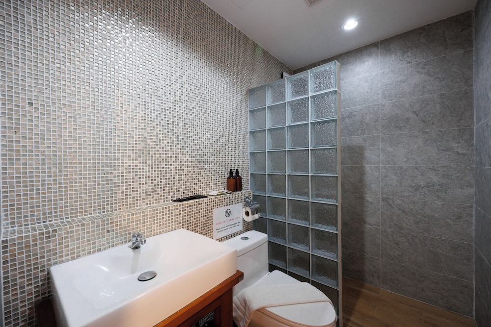 Deluxe Twin Room - Photo 5