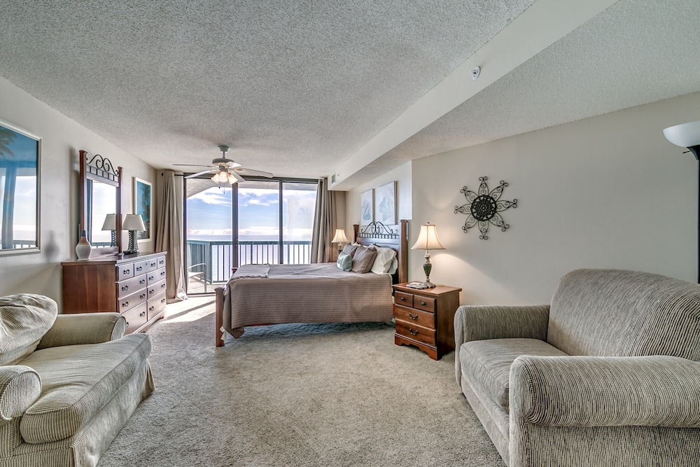 Condo, 4 Bedrooms, Non Smoking, Beach View