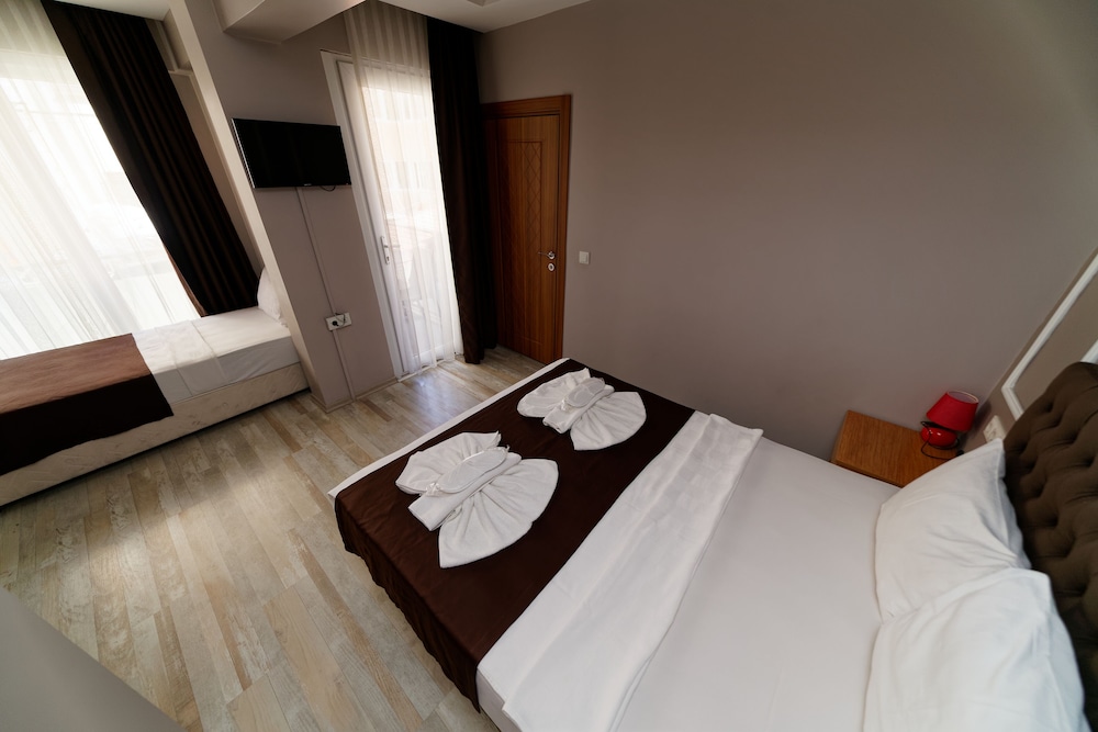 Comfort Triple Room photo 1