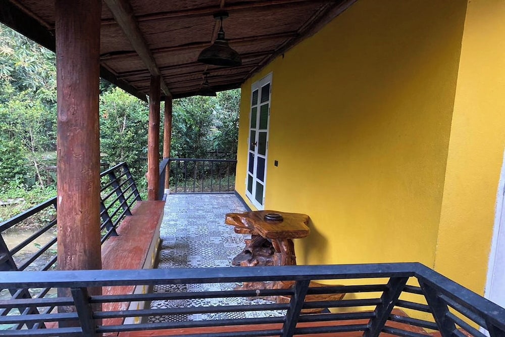 Double Room - Photo 12