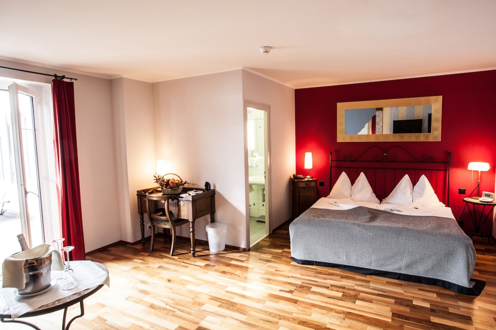 Superior Double Room photo 2