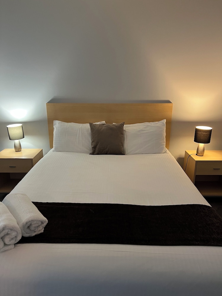 One Bedroom #4030