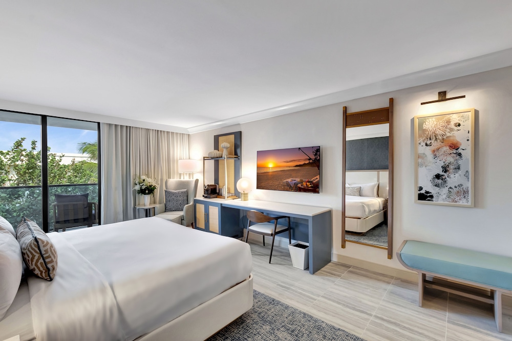 Deluxe Room, 1 King Bed, Ocean View (King Balcony Ocean View)
