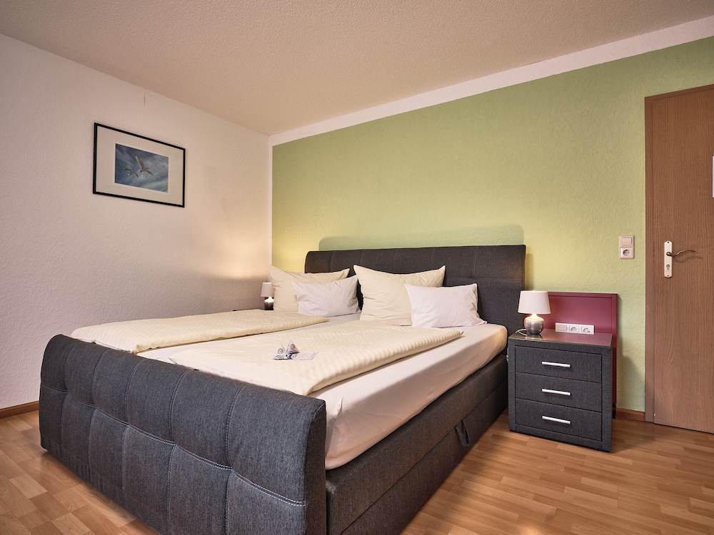 Classic Double Room, 1 Queen Bed
