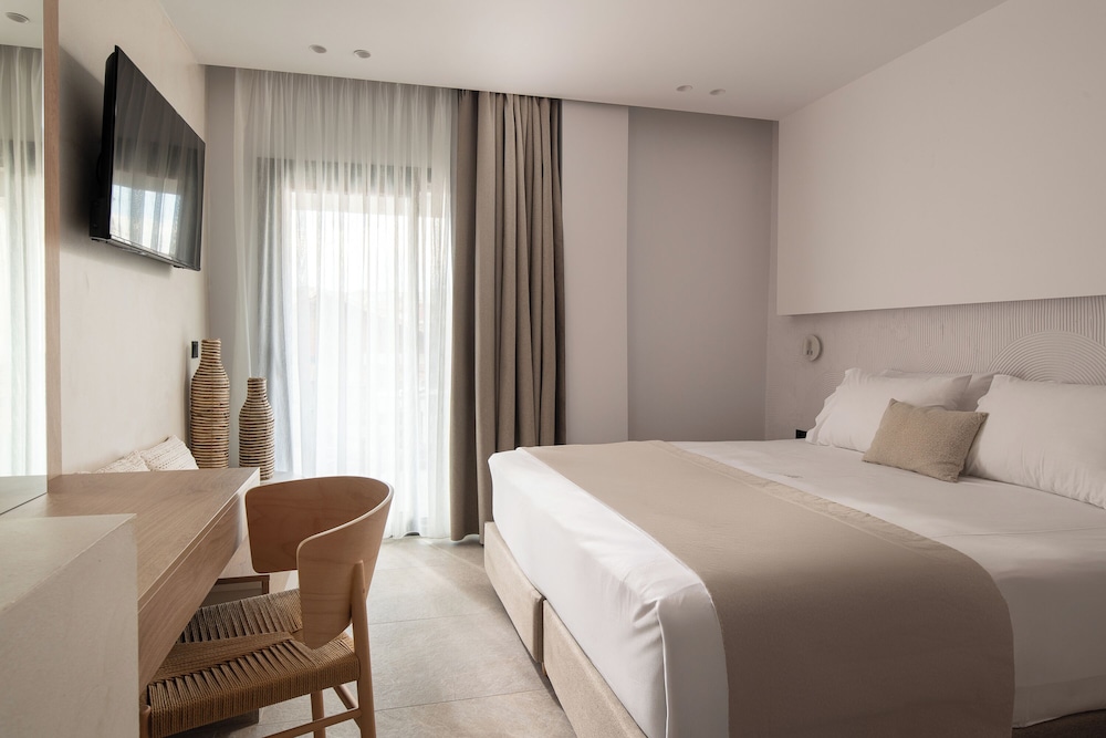 Deluxe Studio Suite, 1 King Bed