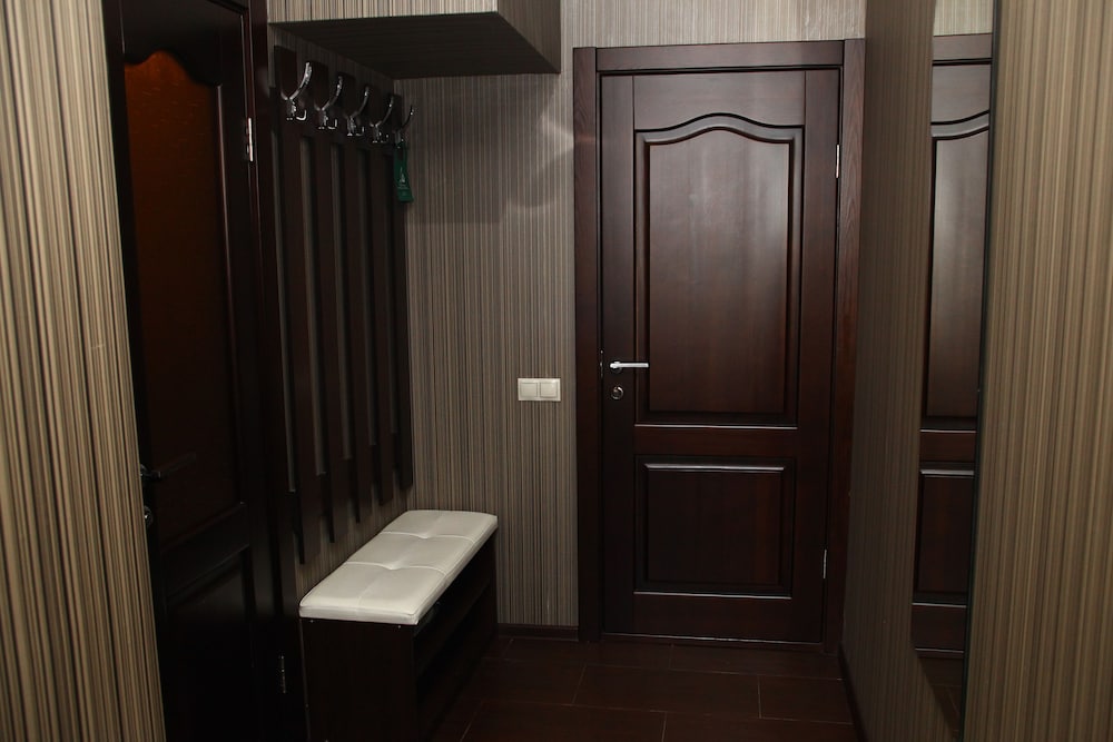 Superior Room (King) photo 3