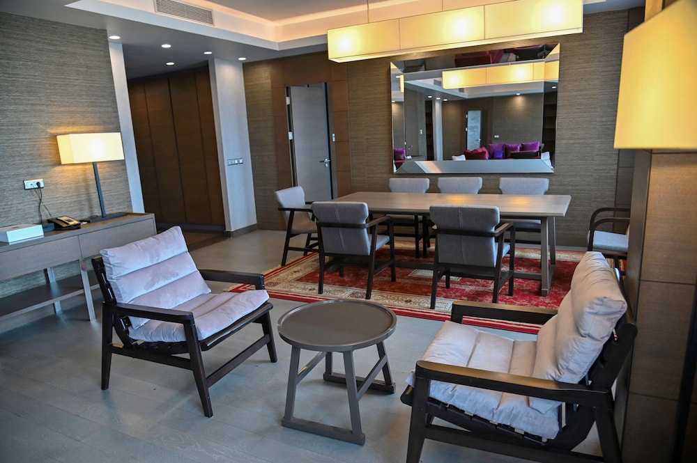 Presidential Suite photo 2