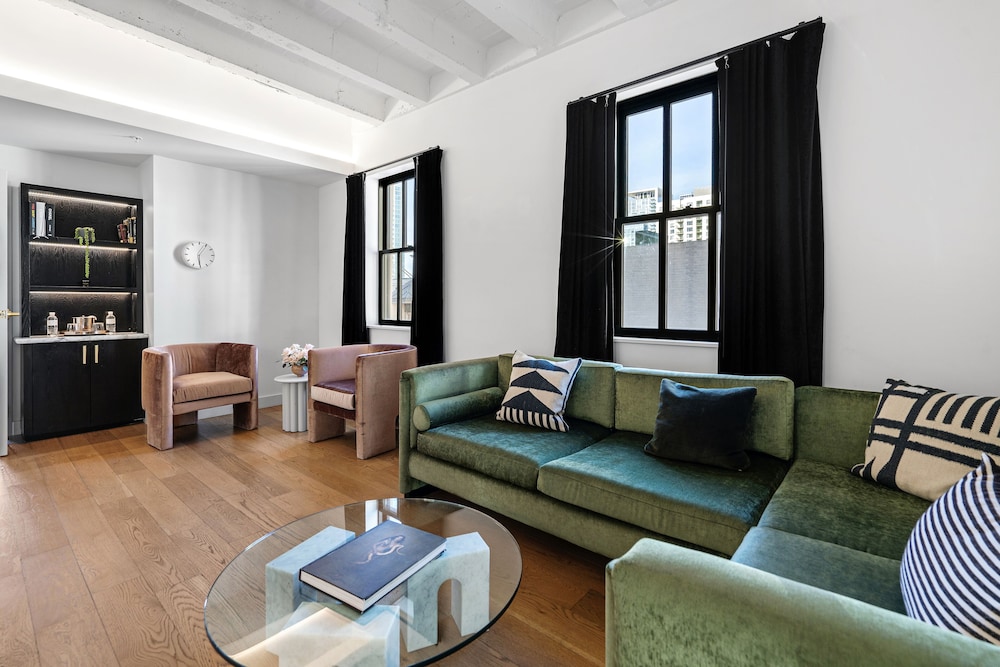 2 Bedroom Loft Suite, Penthouse, 1 King, 1 Queen, Terrace - Photo 12