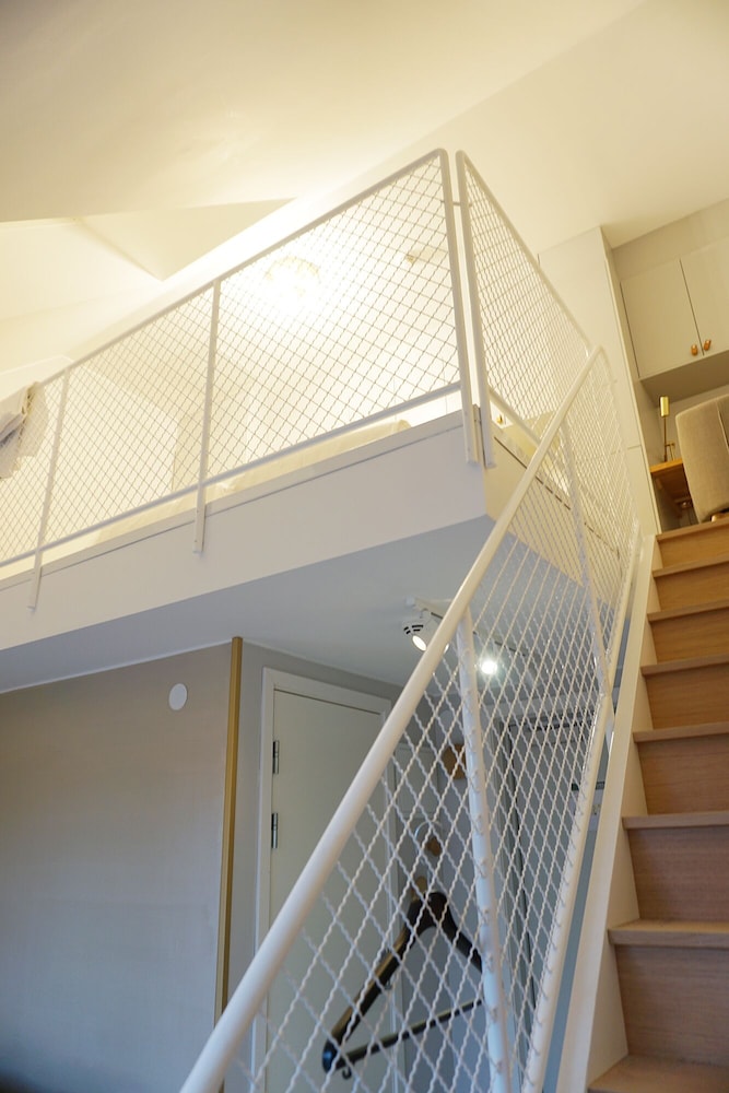 Deluxe Loft, 1 King Bed with Sofa bed, Balcony