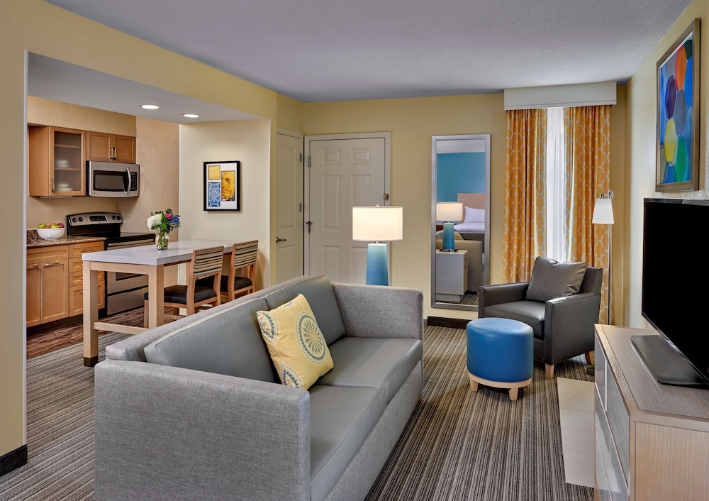 Superior Studio Suite, 1 King Bed - Photo 1