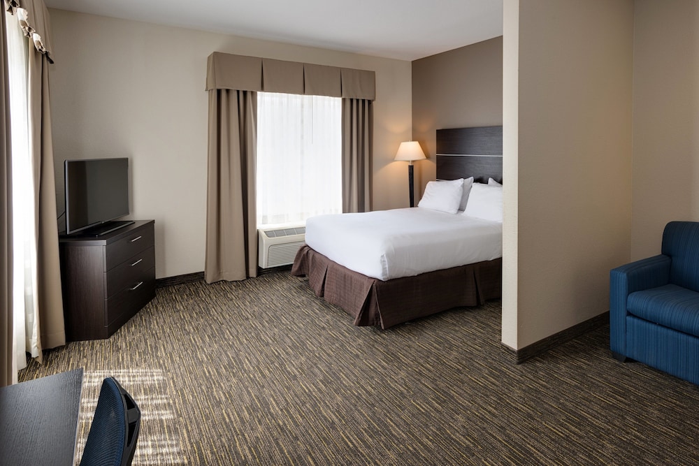 Suite, 1 Queen Bed (Additional Living Area) - Photo 1