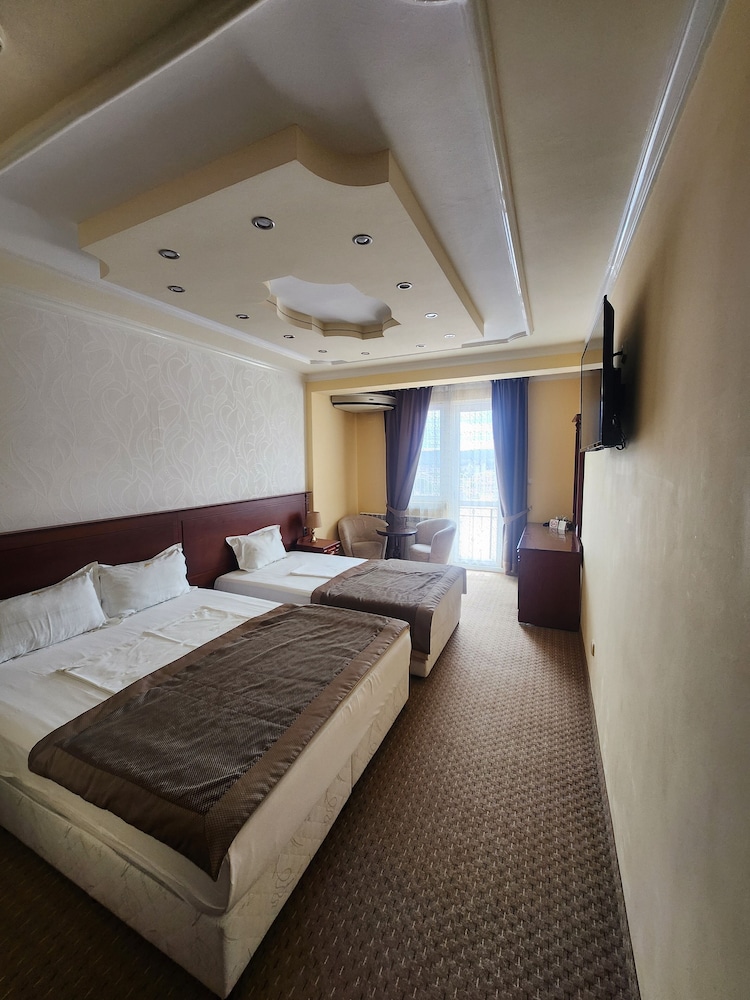 Comfort Triple Room photo 1