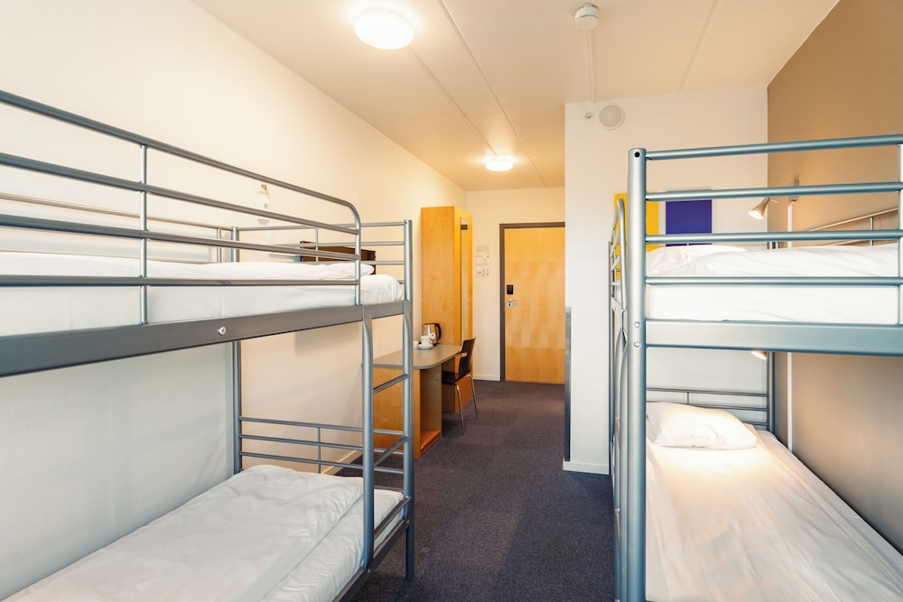 Economy Quadruple Room (Family) photo 1