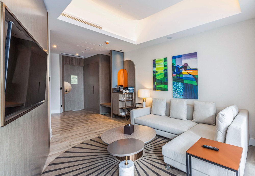 Executive Suite with Terrace, Canal View - Photo 1