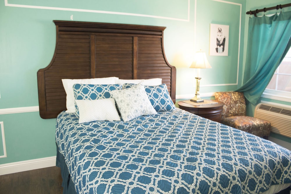 Tiffany Room photo 1