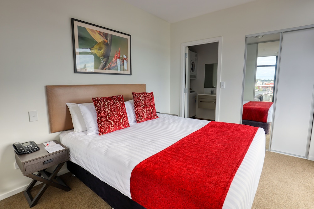 Deluxe Room, Non Smoking - Photo 1