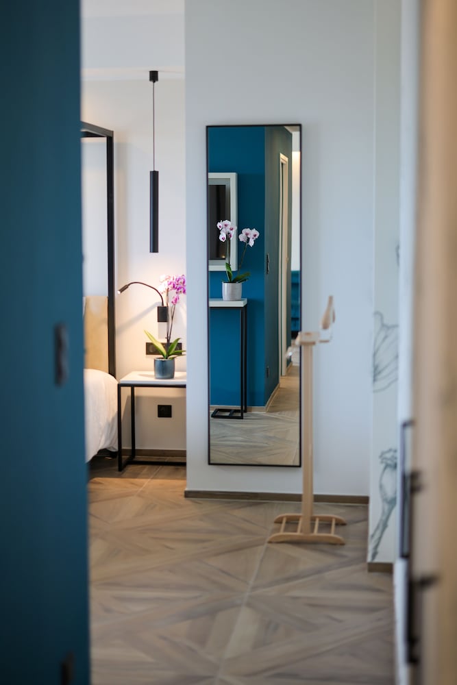 Honeymoon Double Room, Sea View - Photo 9