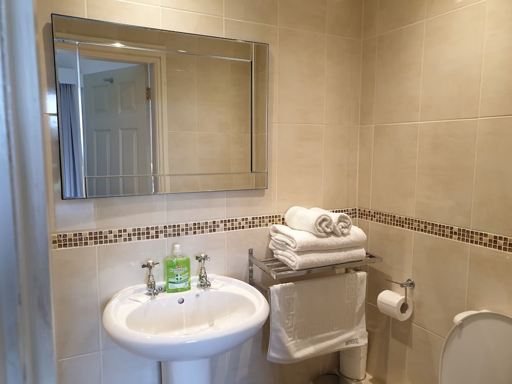 Traditional Double Or Twin Room, Ensuite photo 3
