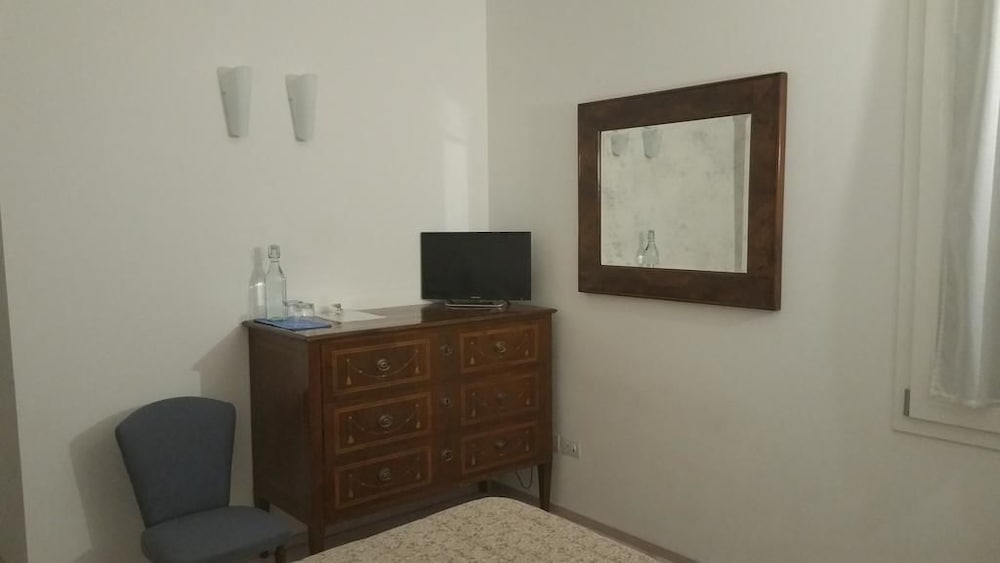 Family Triple Room photo 3
