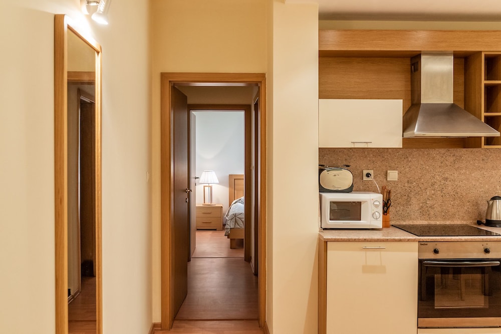 Apartment, 2 Bedrooms, Park View photo 3