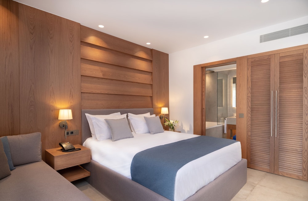 Deluxe Double Room, 1 Double Bed, Garden View