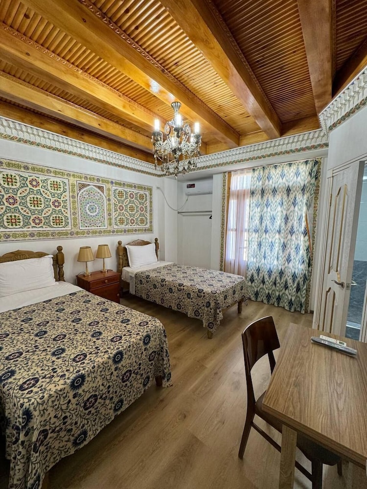 Deluxe Twin Room photo 1