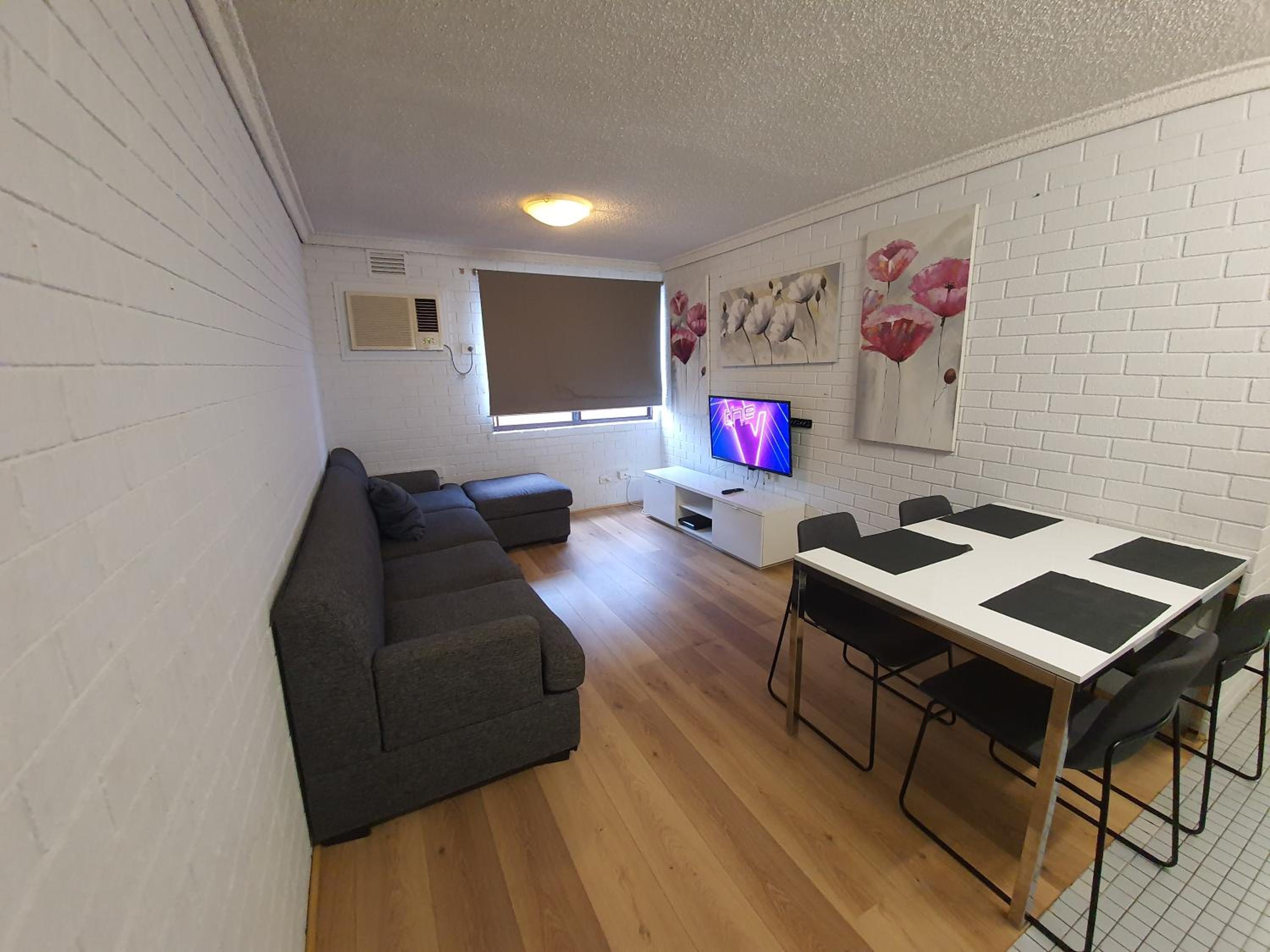 Two Bedroom Apartment  - Photo 12