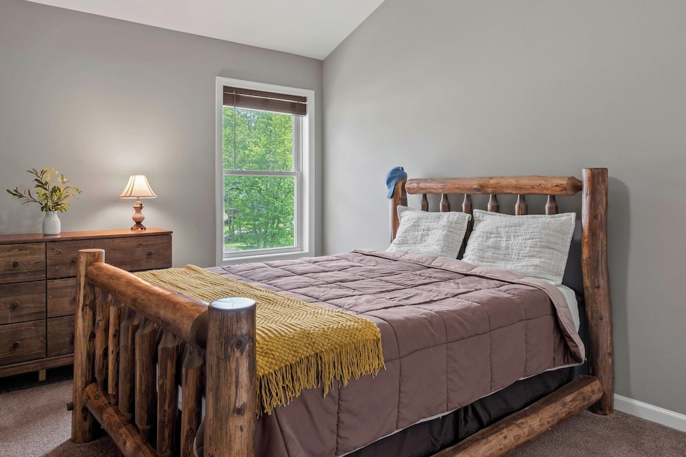 House (4 Bedrooms) photo 1