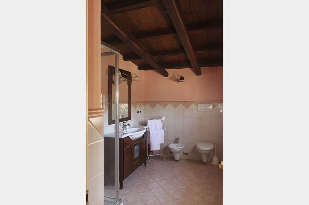 Standard Triple Room photo 3