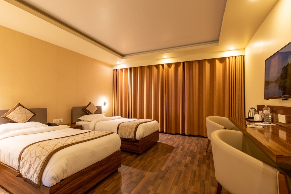Super Deluxe Room - Photo 4