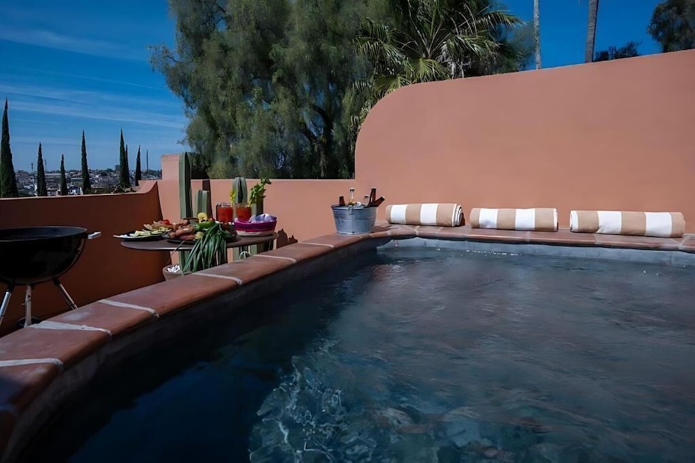 Deluxe Villa, Balcony, City View