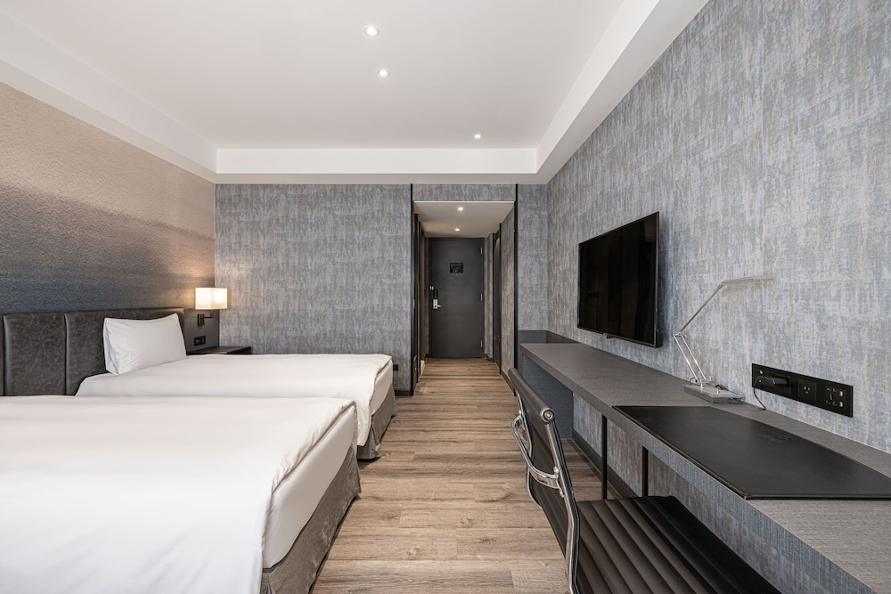 Deluxe Twin Room photo 2