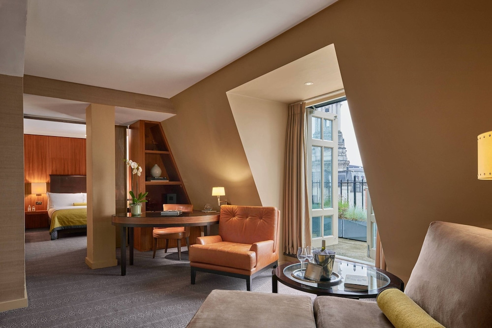 Deluxe Suite, 1 Bedroom photo 3
