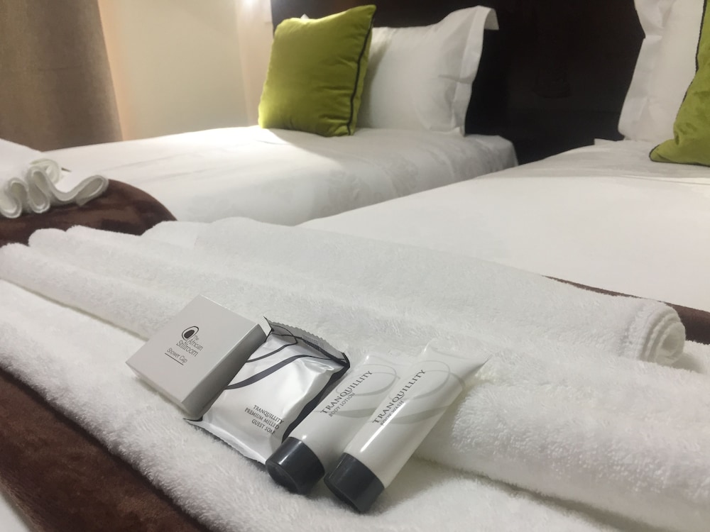 Deluxe Twin Room, 1 Bedroom photo 2