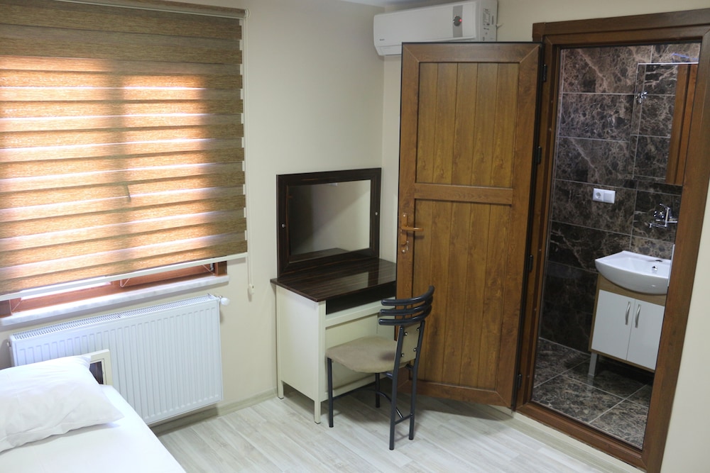 Economy Single Room photo 2