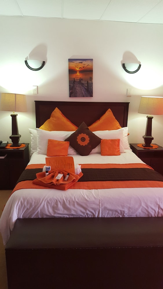 Luxury Twin Room photo 3