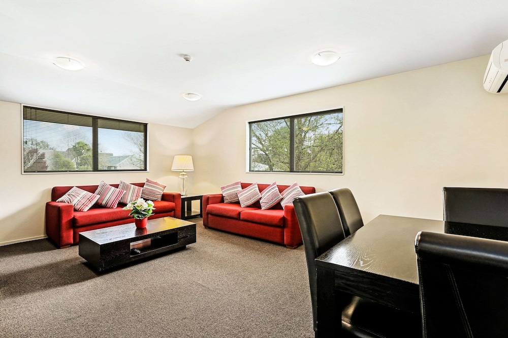 Suite, Multiple Beds, Non Smoking (2 Bedroom, King) photo 2