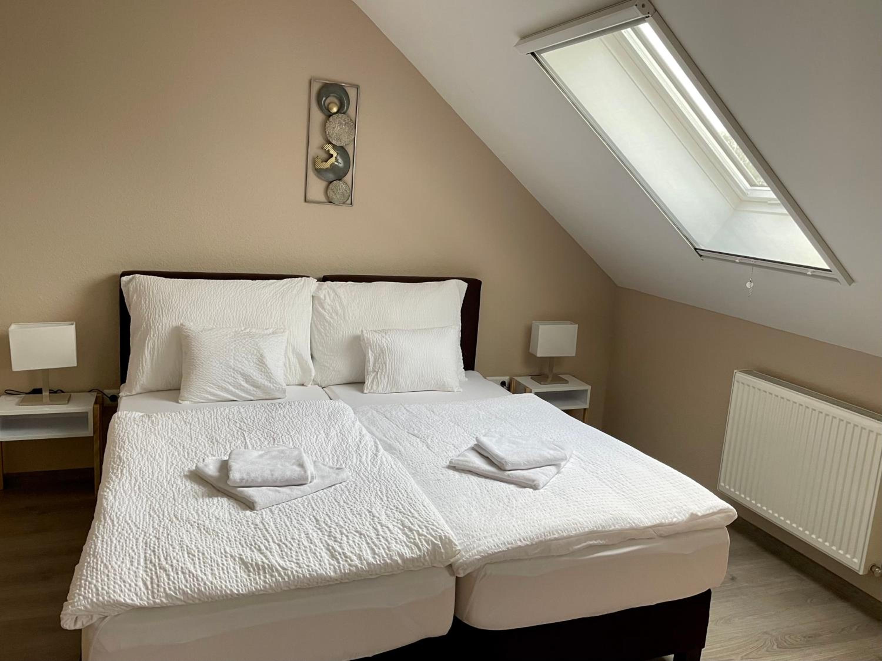 Double or Twin Room with Extra Bed photo 1