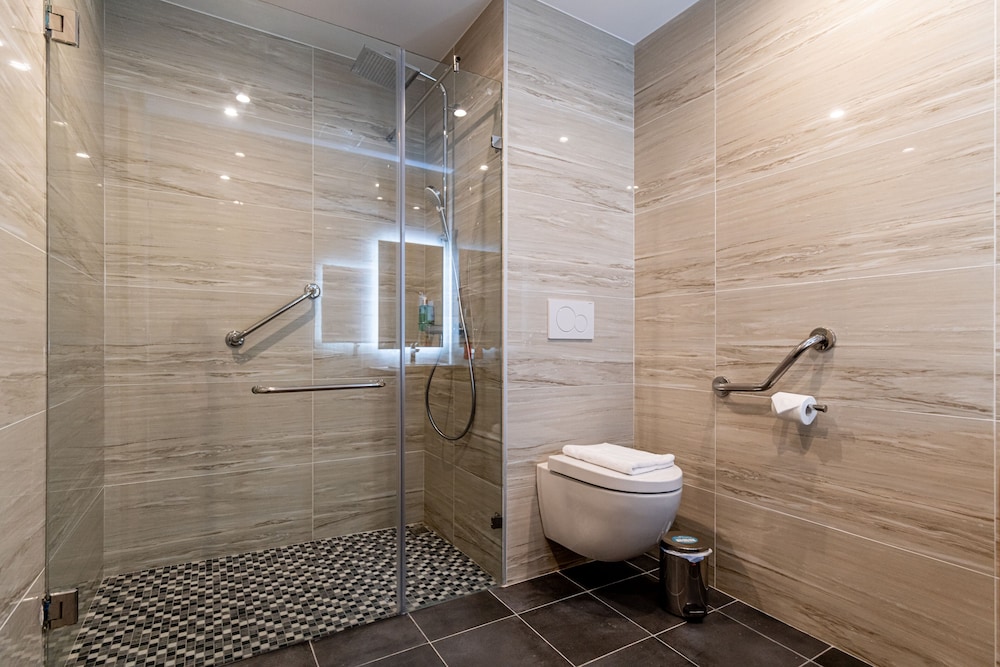 Superior Double or Twin Room photo 3