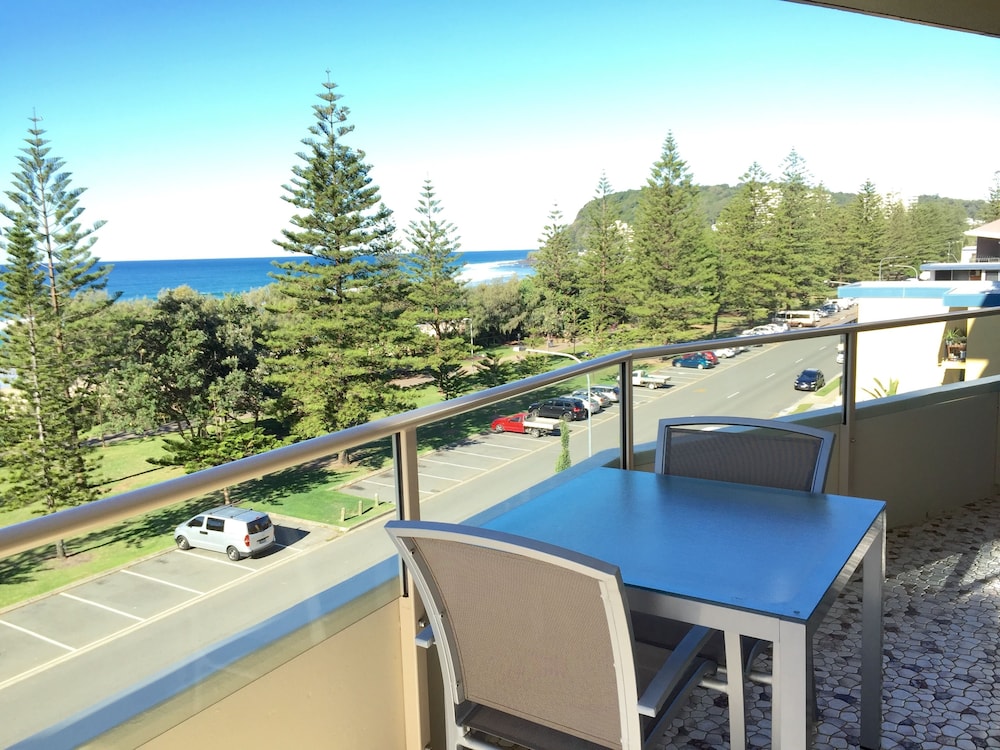 Panoramic Ocean View 2 Bedroom photo 2