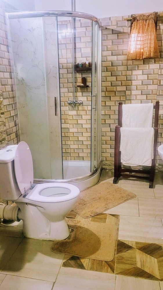 Family Chalet, Multiple Beds, Private Bathroom, Executive Level photo 2