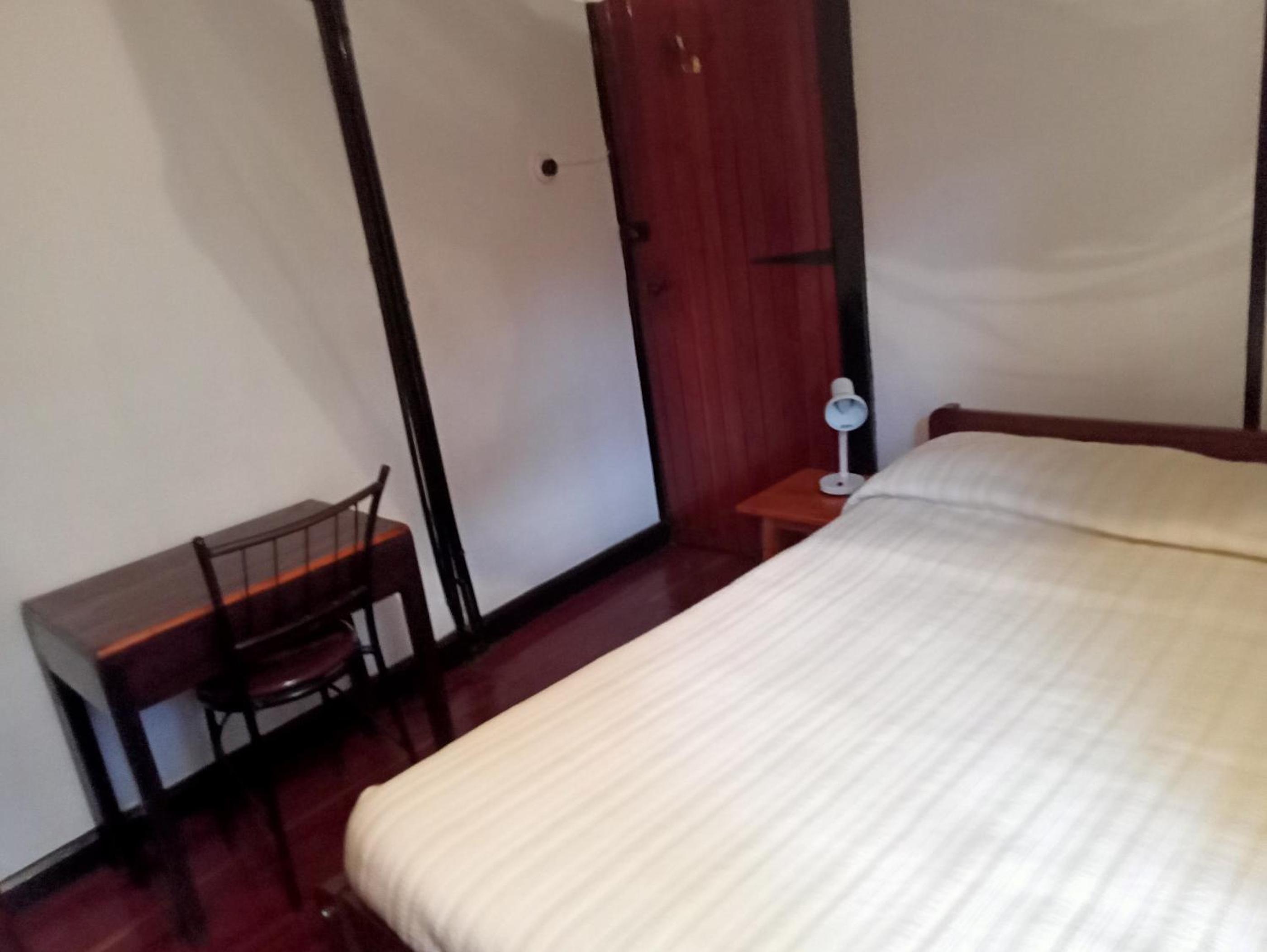 Deluxe Single Room with Balcony photo 1