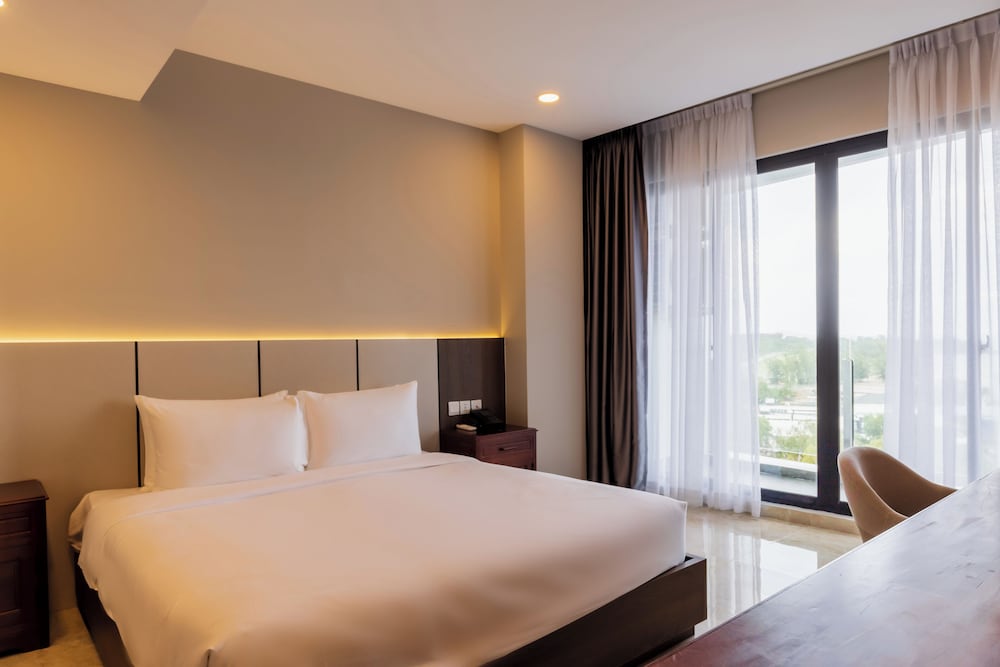 Standard Double Room - Photo 8