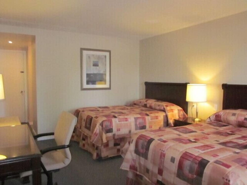 Superior Room, 2 Double Beds photo 1