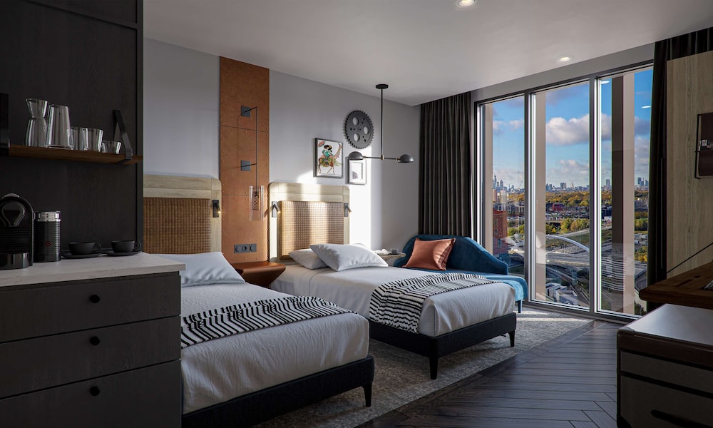 Deluxe Room, 2 Twin Beds (Olympic Park View) thumbnail 5