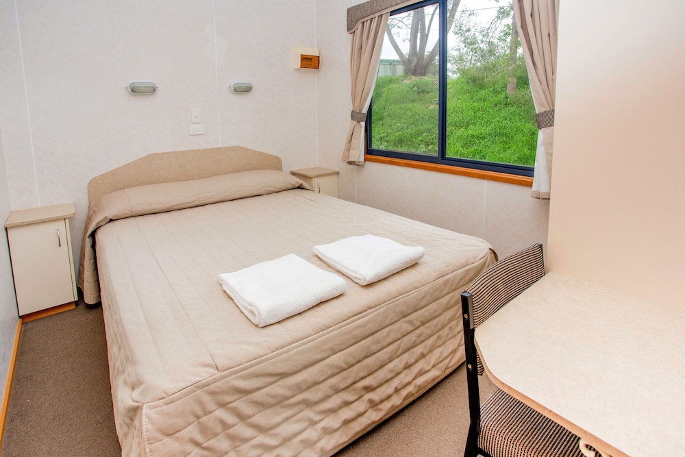 Family Cabin, 2 Bedrooms photo 1