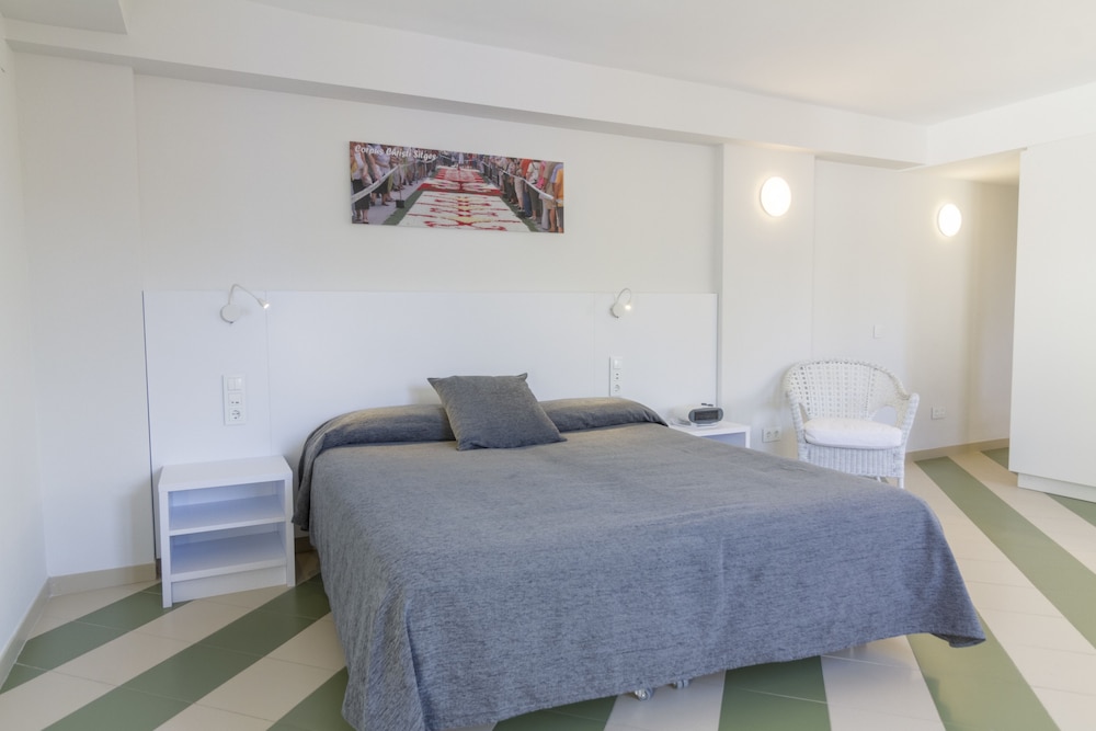 Economy Studio, 1 Queen Bed, Kitchenette