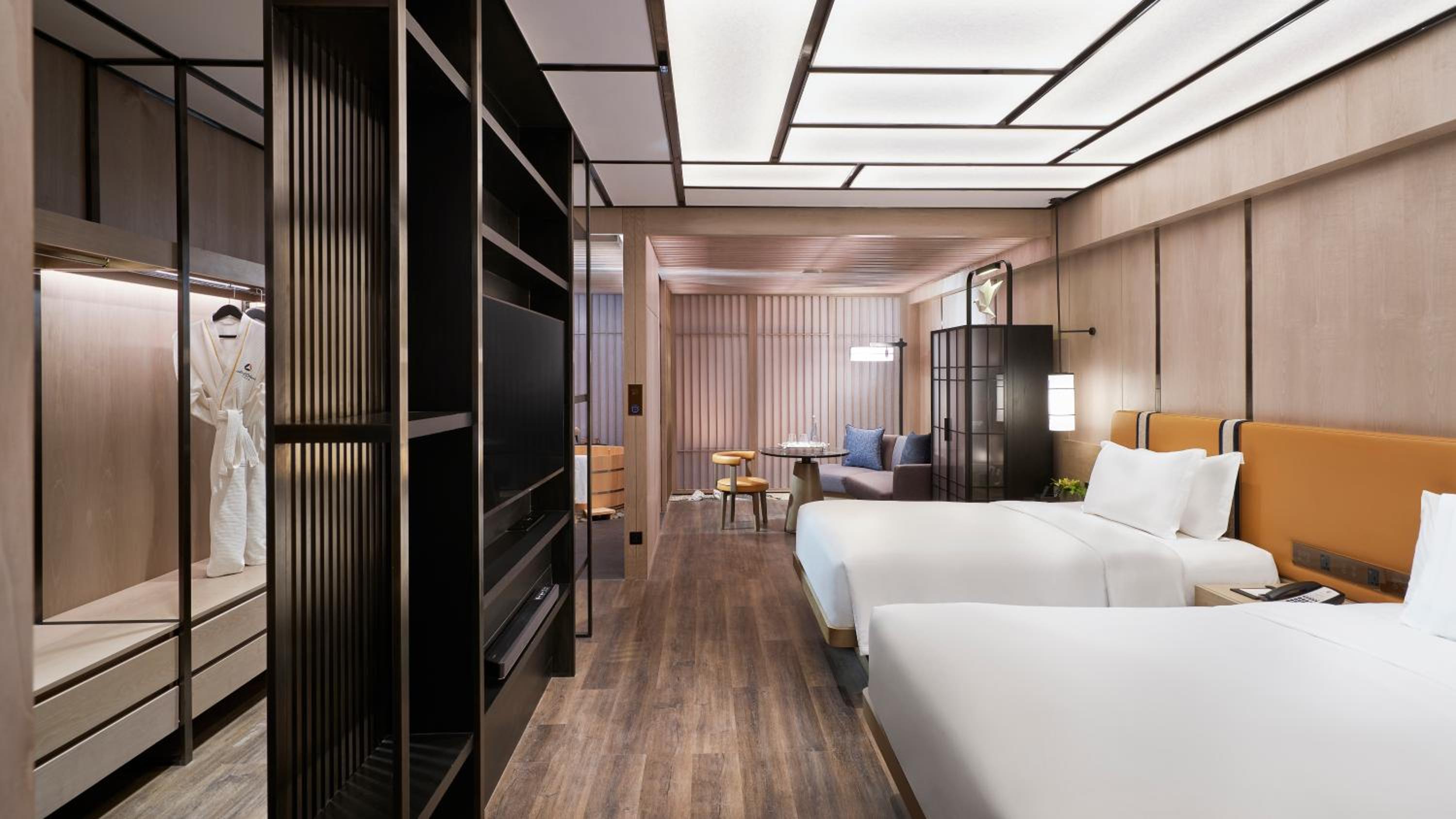 Superior Twin Room photo 2