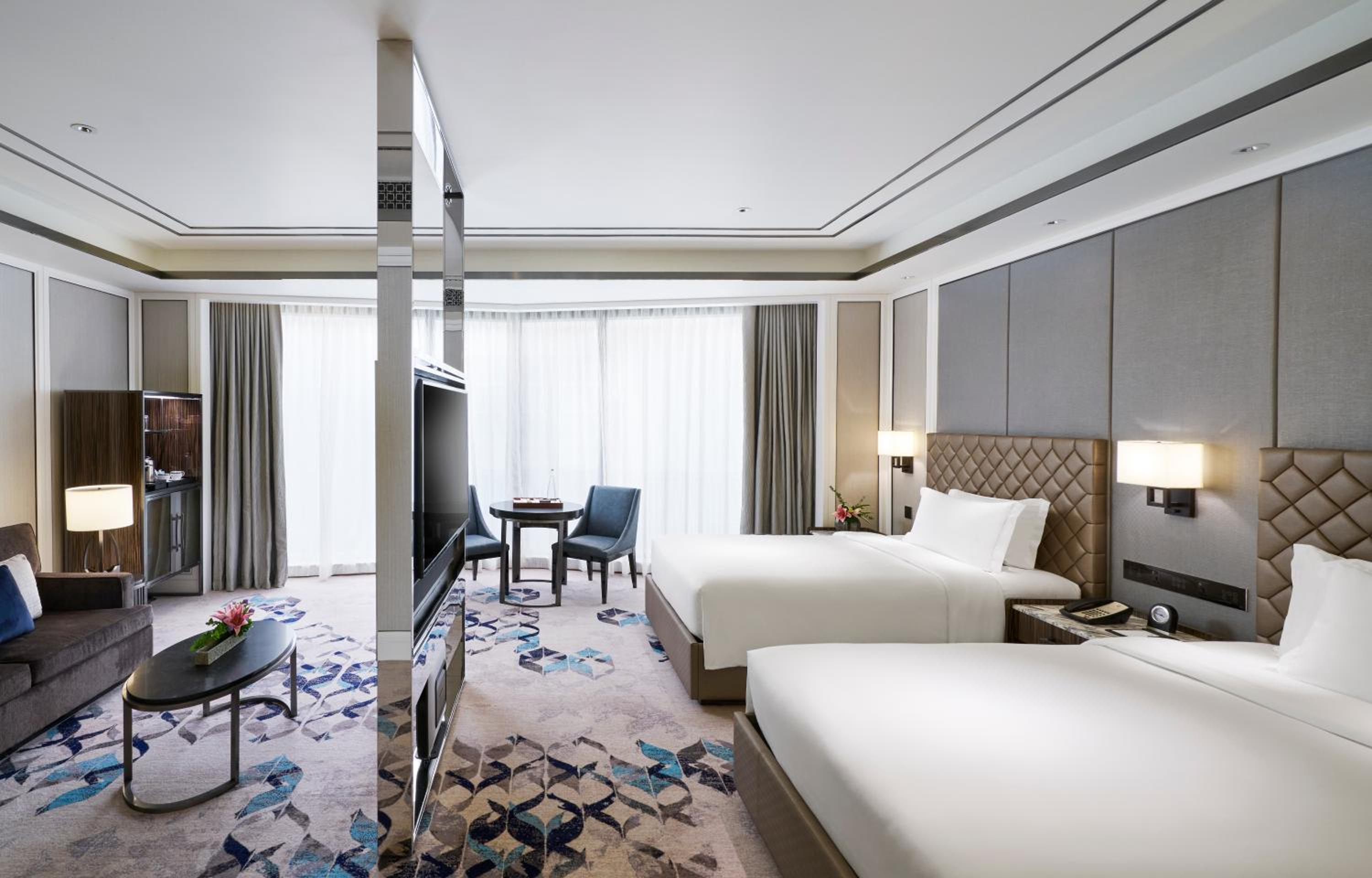 Standard Double Suite photo 3